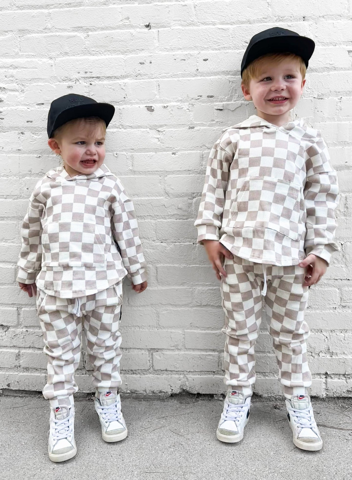 TAN CHECKERED • WAFFLE SET