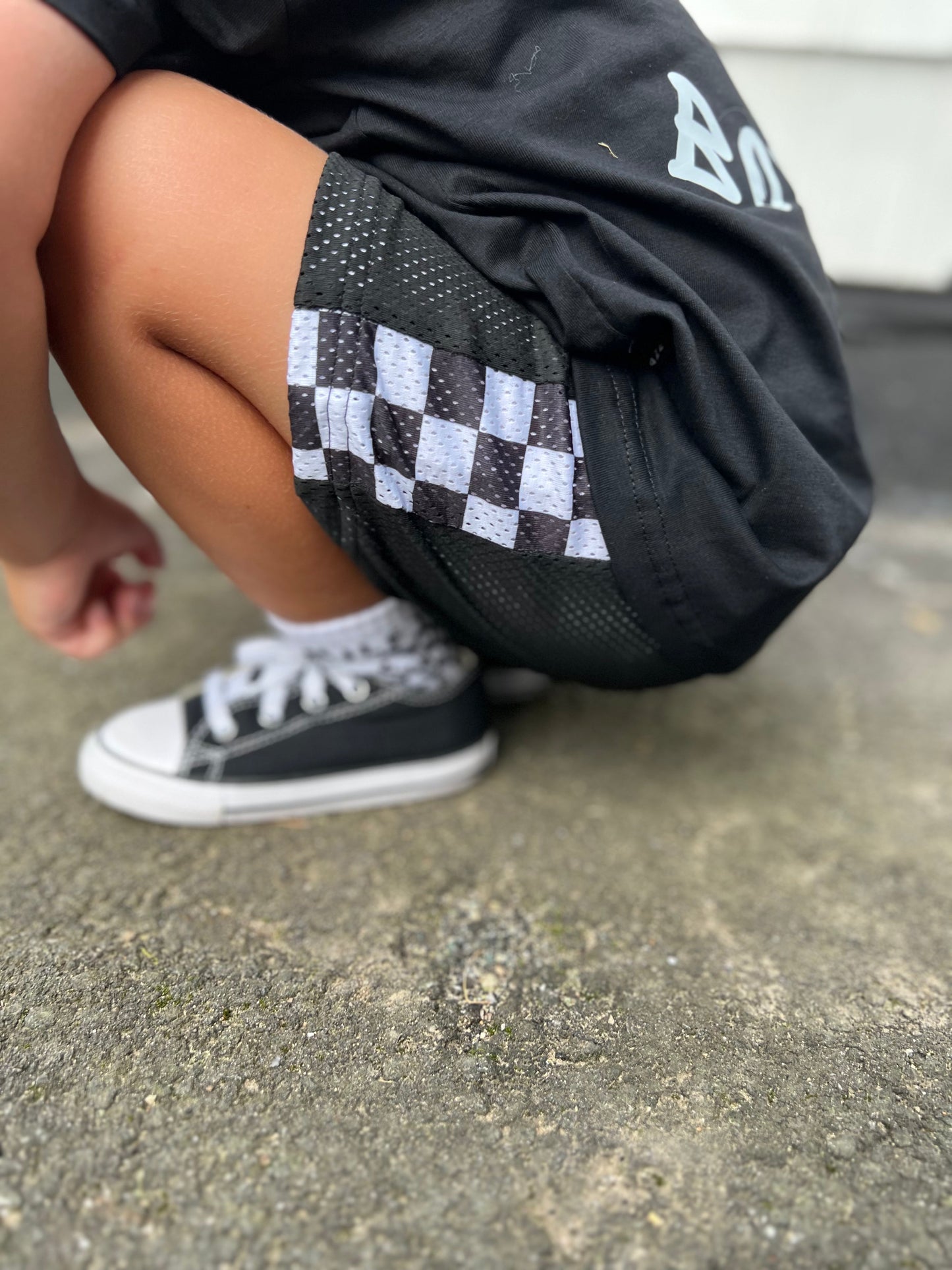 BLACKOUT • MESH SHORTS