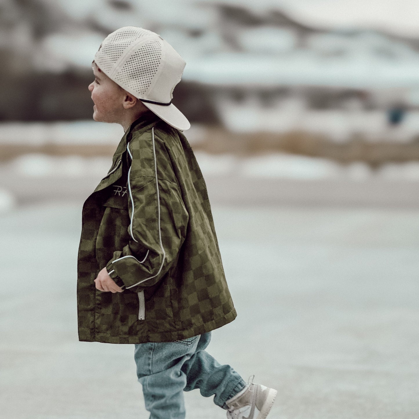 THE STORM RIDER WATERPROOF JACKET - ARMY GREEN