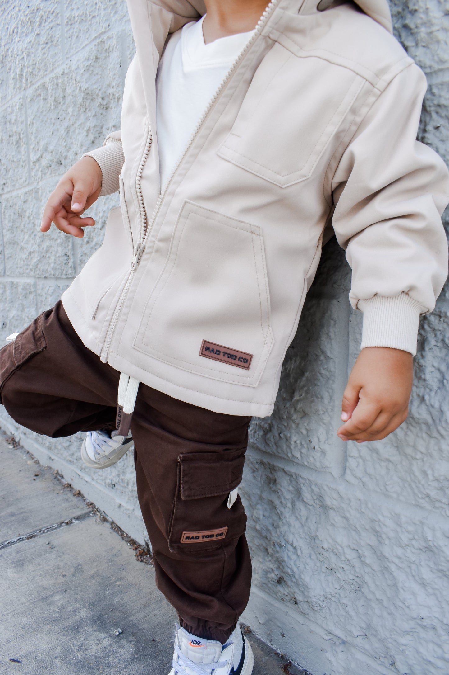 REMOVABLE HOODIE BANXS JACKET - BEIGE
