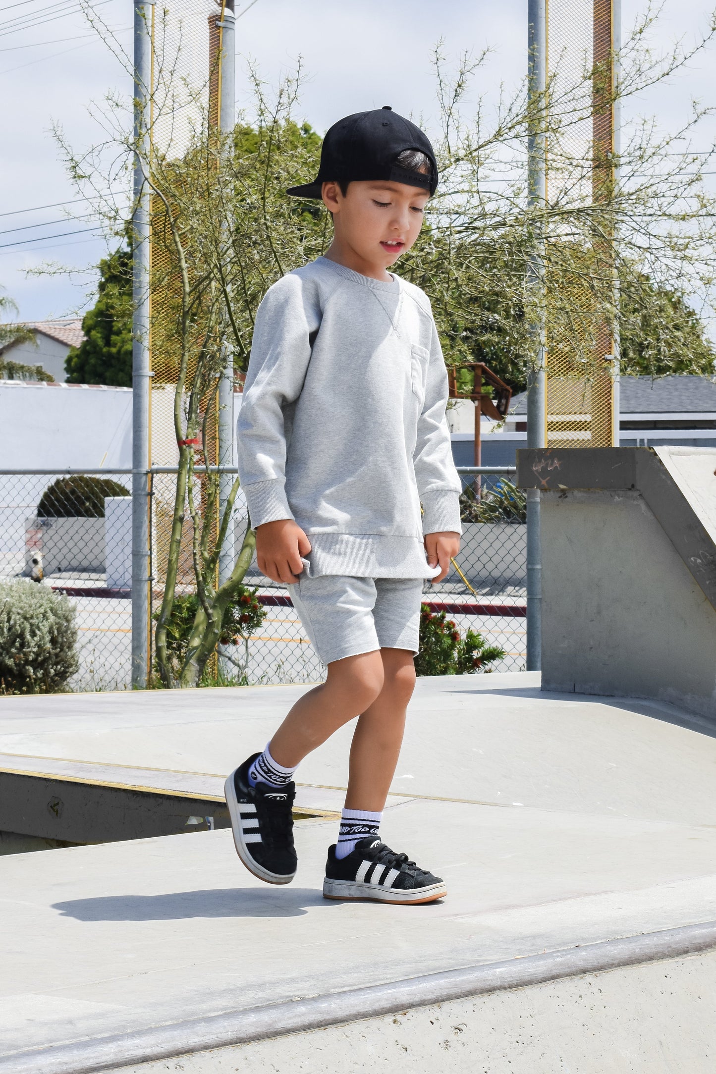 ORGANIC COTTON CREWNECK - GRAY