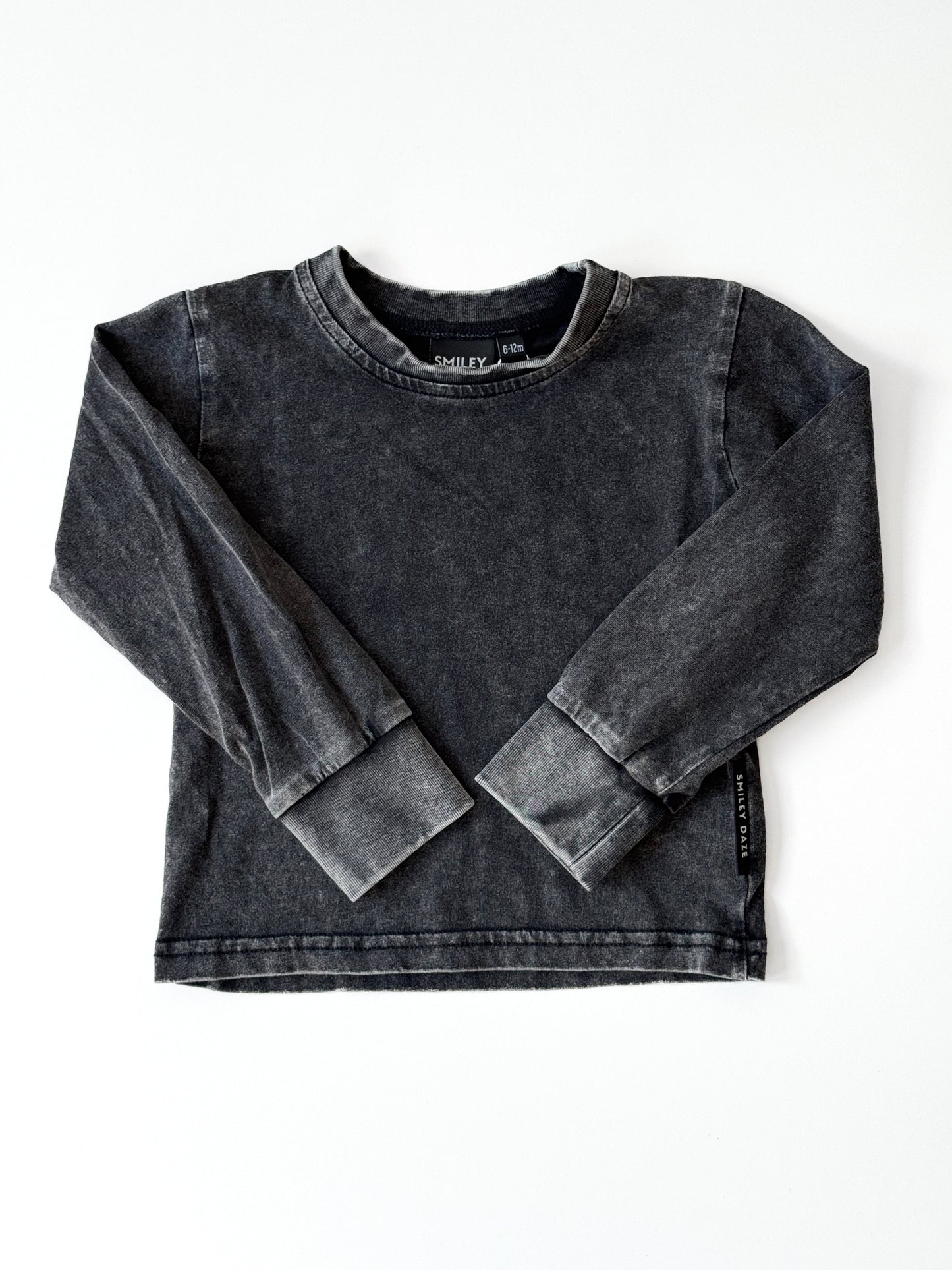 GRAPHITE ACID • LONG SLEEVE