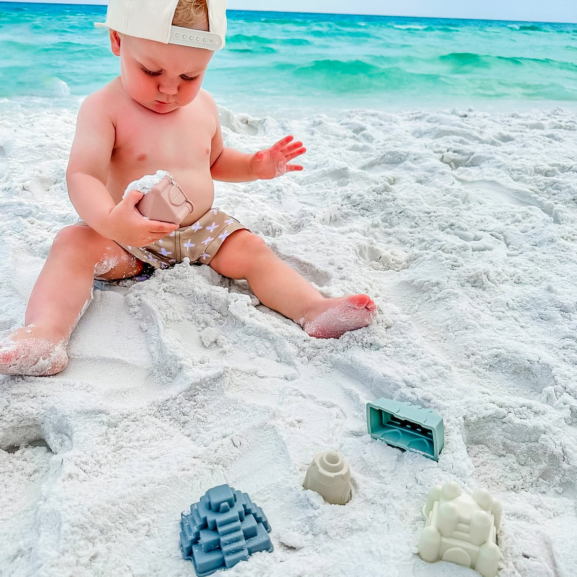 Ellie Silicone Beach Toy Set