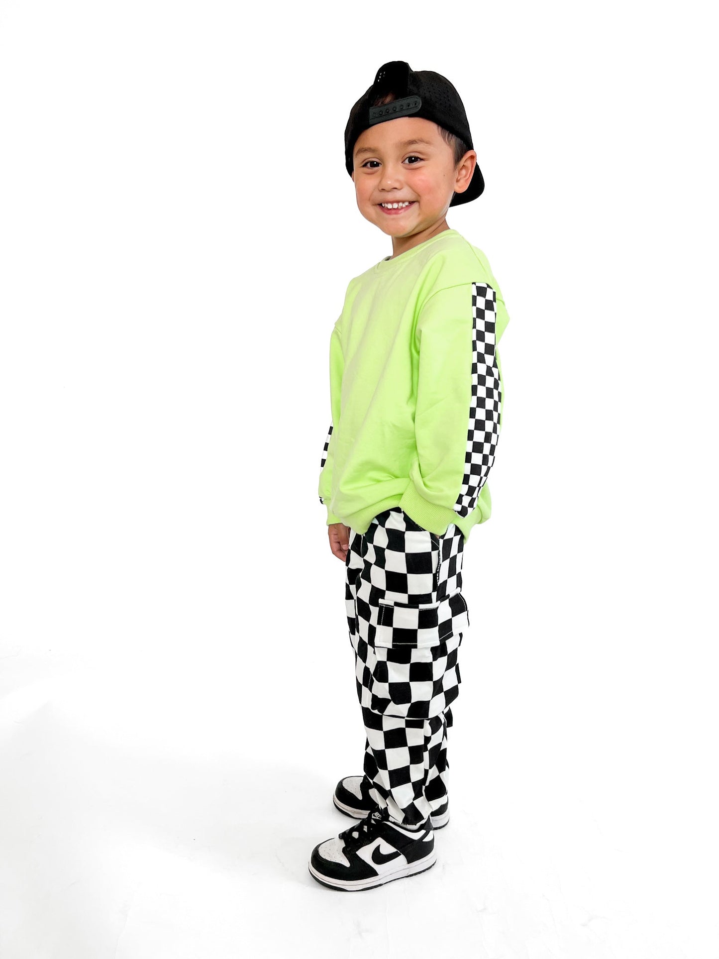 BLACK & WHITE CHECKERED • CARGO SWEATPANTS