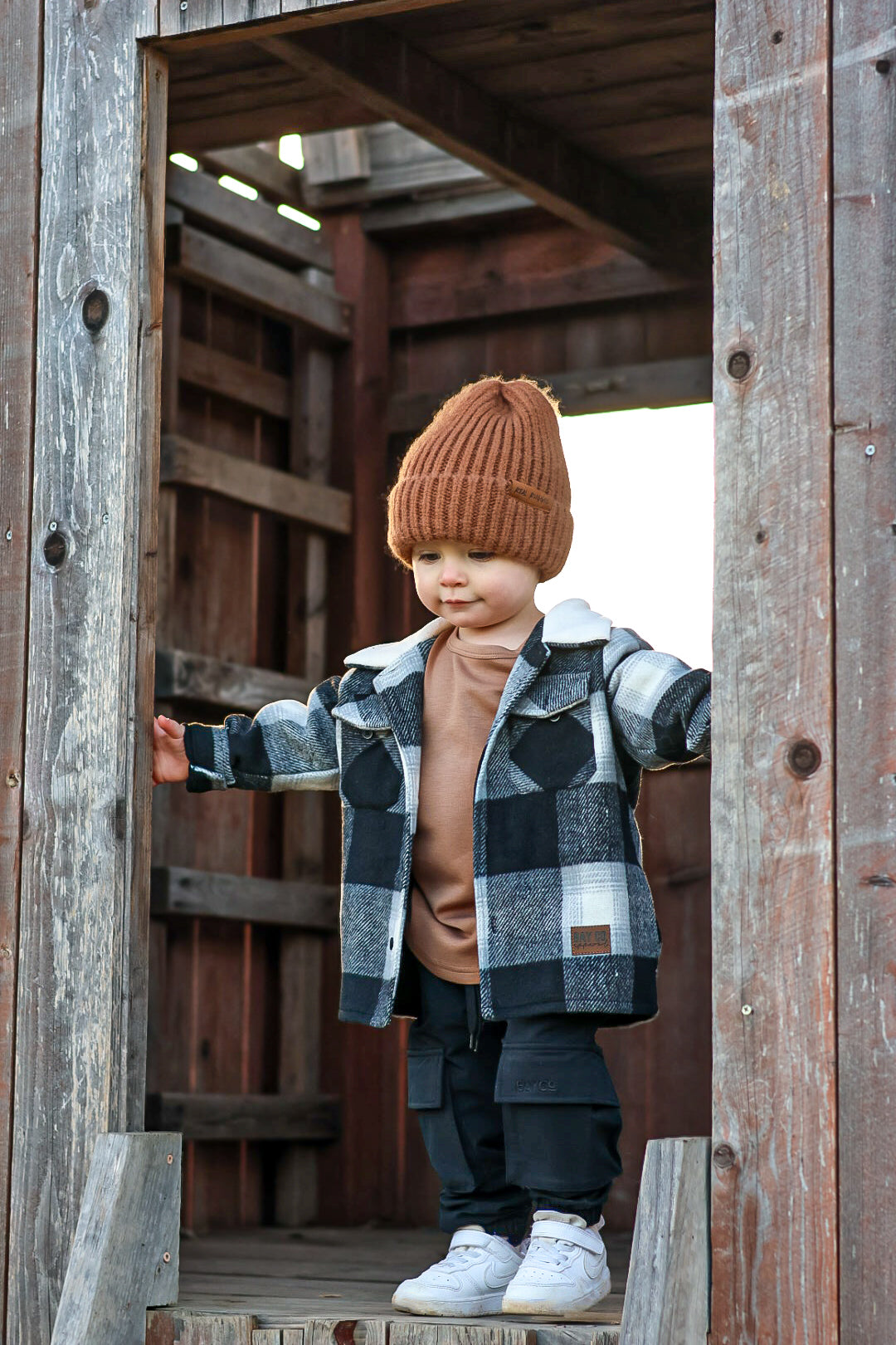 Cargo Cross-Stretch Chinos (Black)