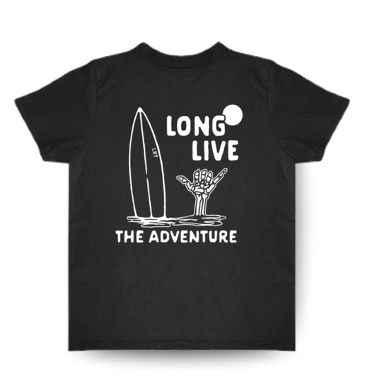 100% ORGANIC COTTON LONG LIVE THE ADVENTURE TEE - BLACK