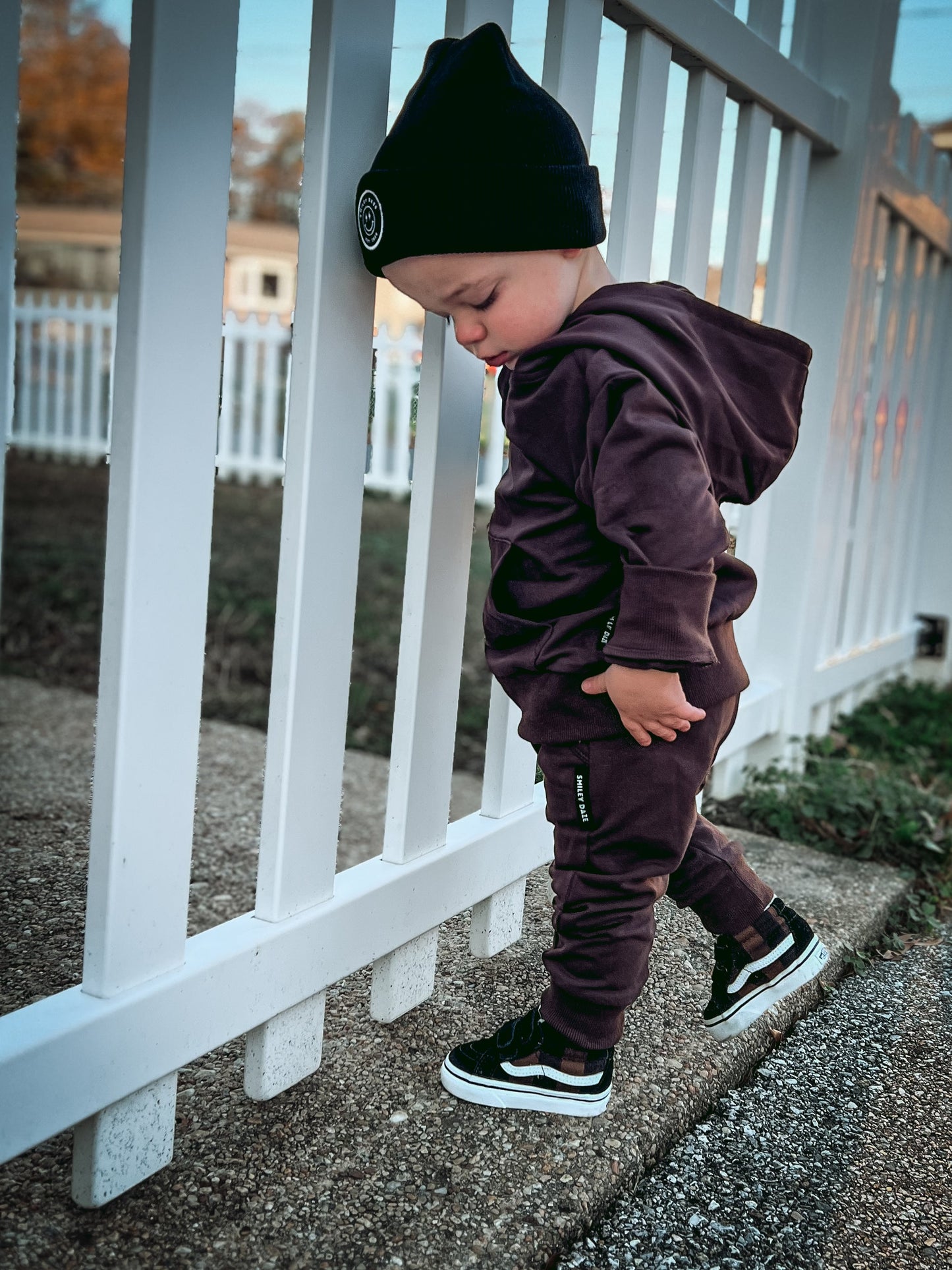 CHOCOLATE • HOODIE