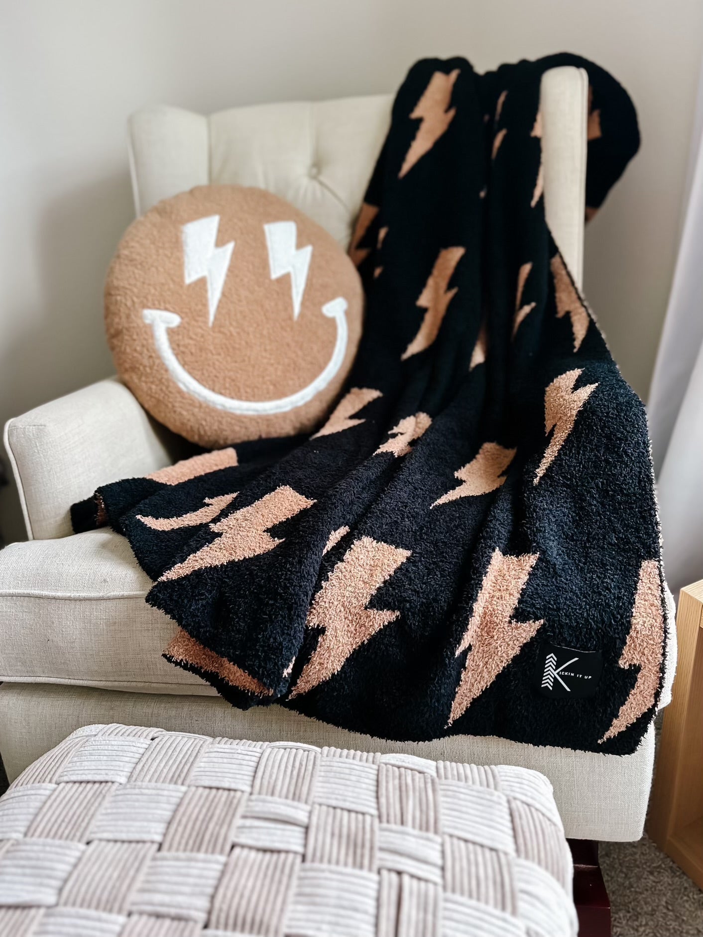 **PREORDER** Black + Camel Bolt Cozy Blanket estimated arrival Mid February please read all details prior to purchasing