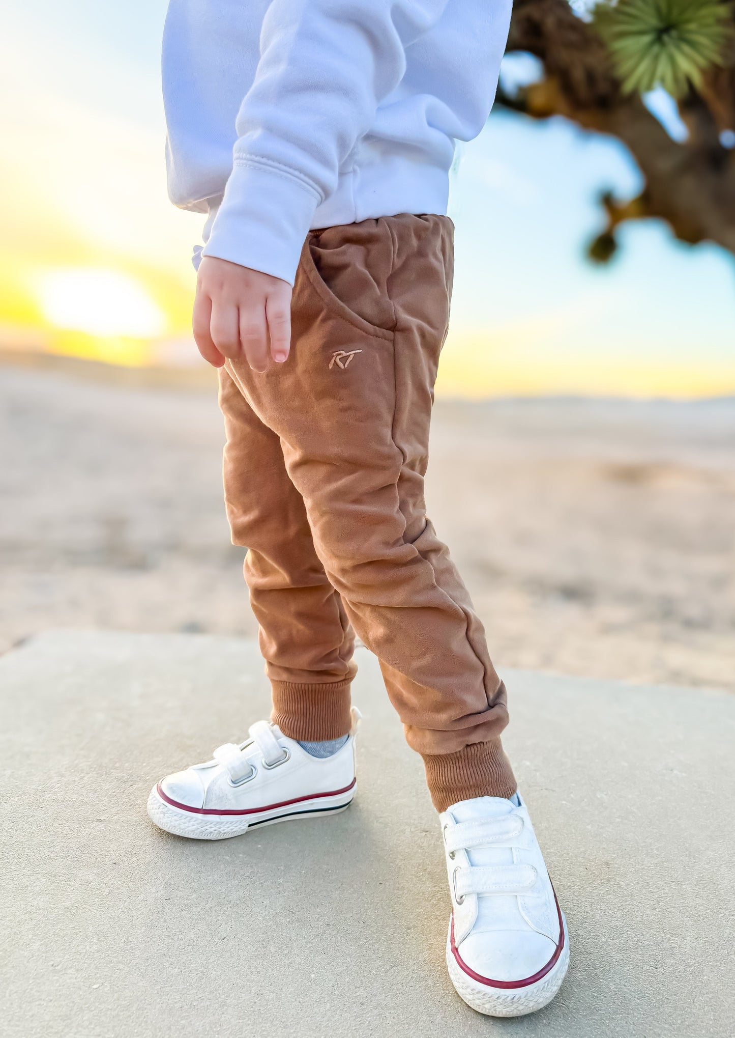 ORGANIC COTTON JOGGERS - ALMOND