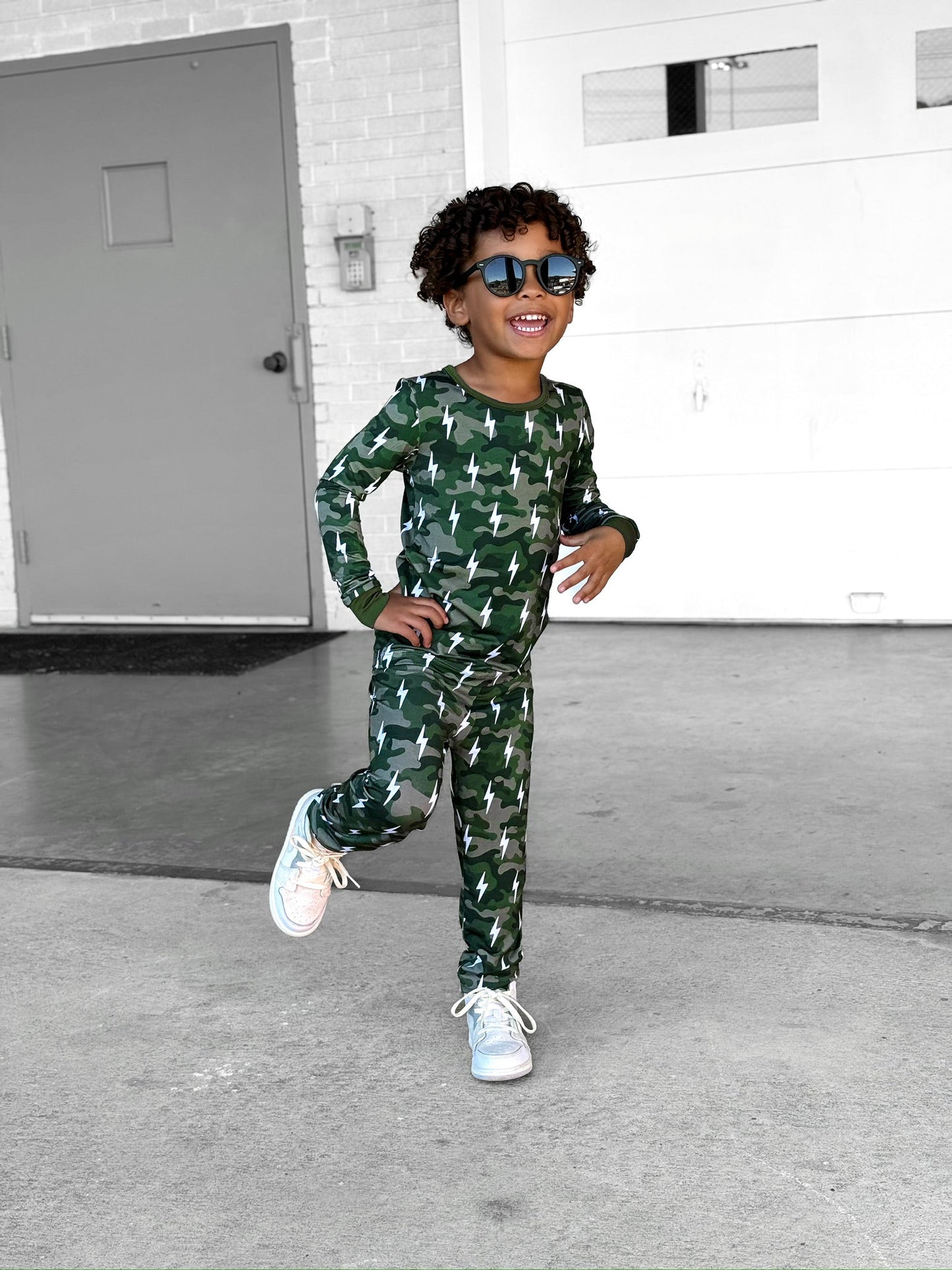 Bamboo Two Piece Set | Green Camo Bolts