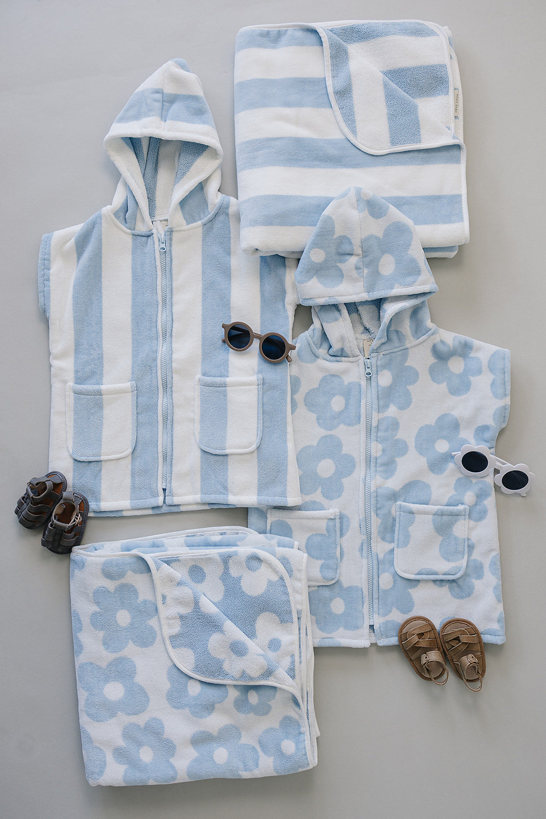 Coastal Floral Zip-Up Organic Cotton Beach Poncho