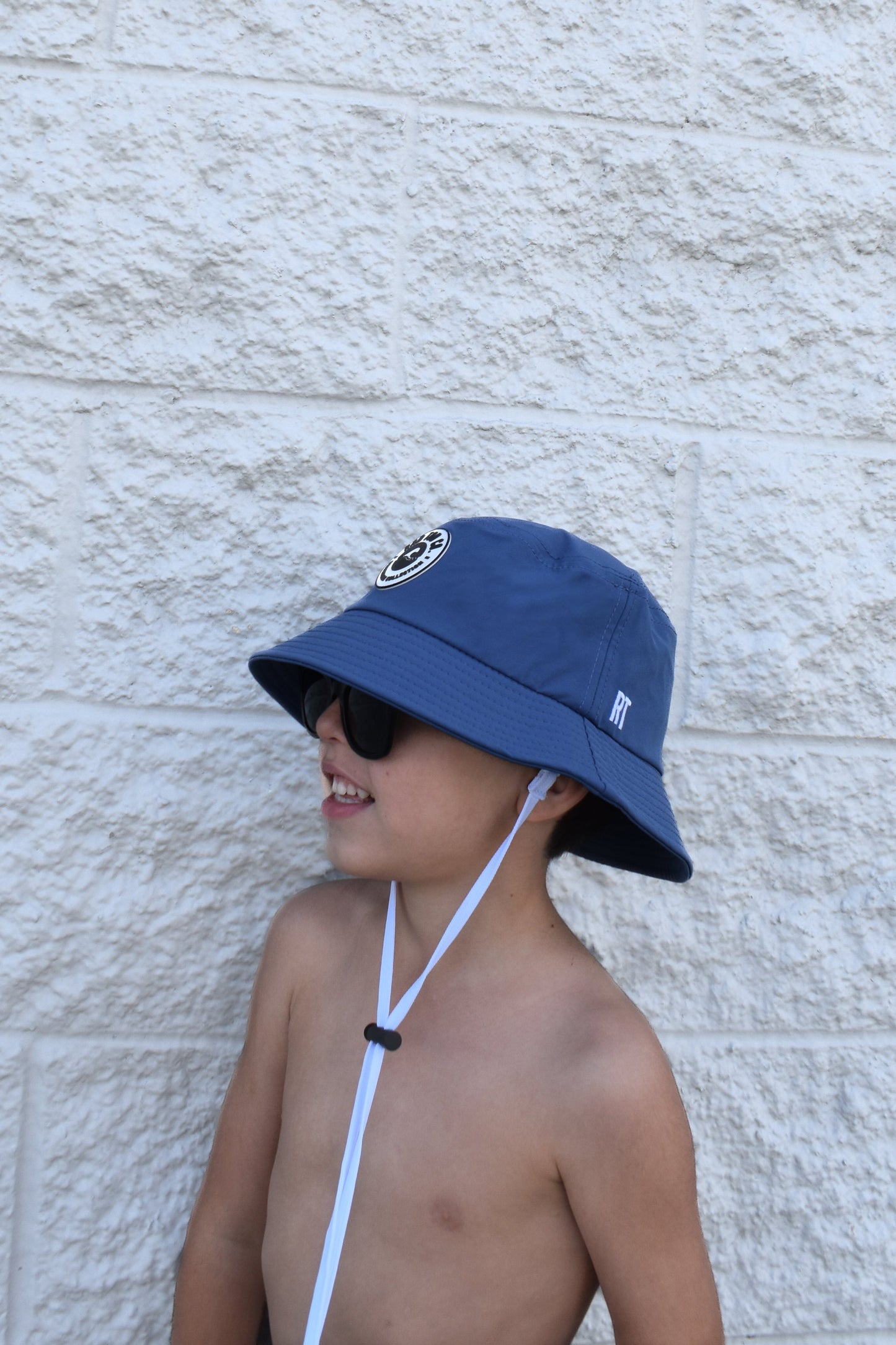 BLUE BREAKER WATERPROOF BUCKET HAT