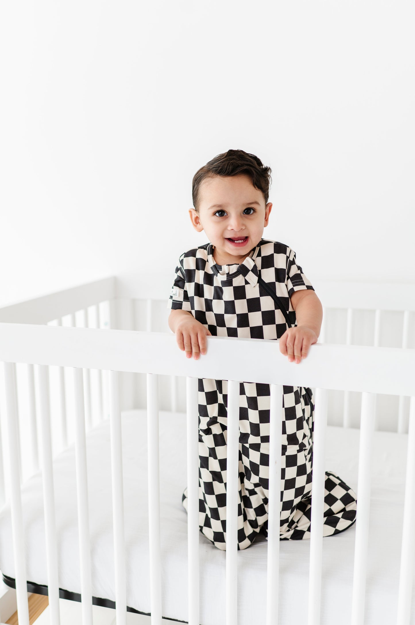 BAMBOO SLEEP BAG - BLACK CHECKERS